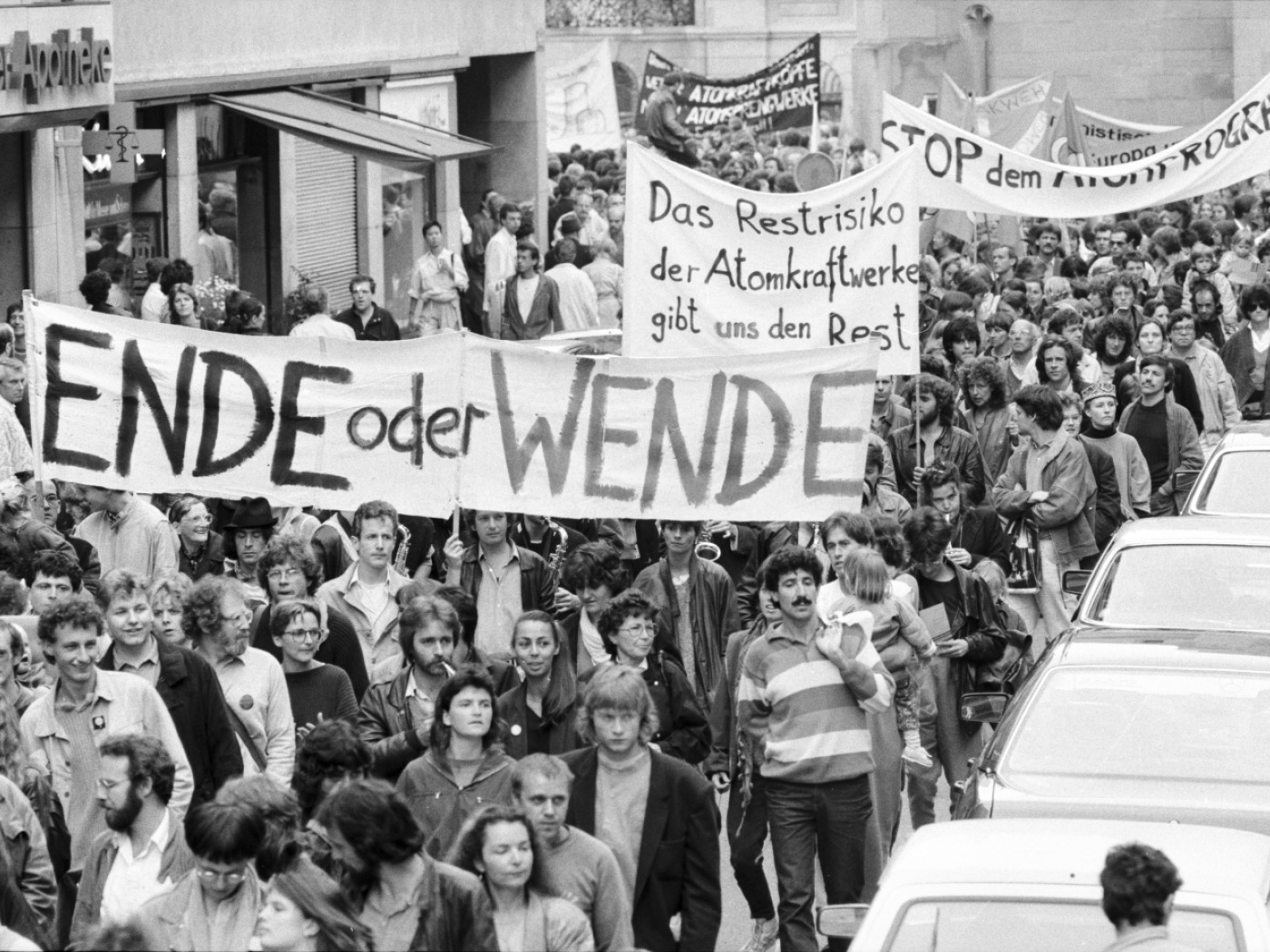 How Chernobyl sparked panic, protests and ‘nuclear lettuce’ fears in Switzerland How Chernobyl sparked panic, protests and ‘nuclear lettuce’ fears in Switzerland