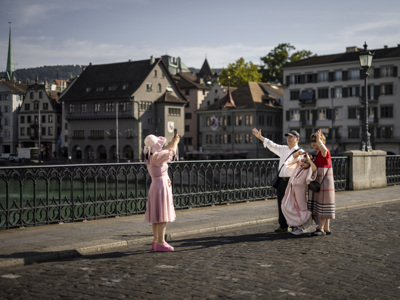 Swiss hotel sector expects difficult summer season Swiss hotel sector expects difficult summer season