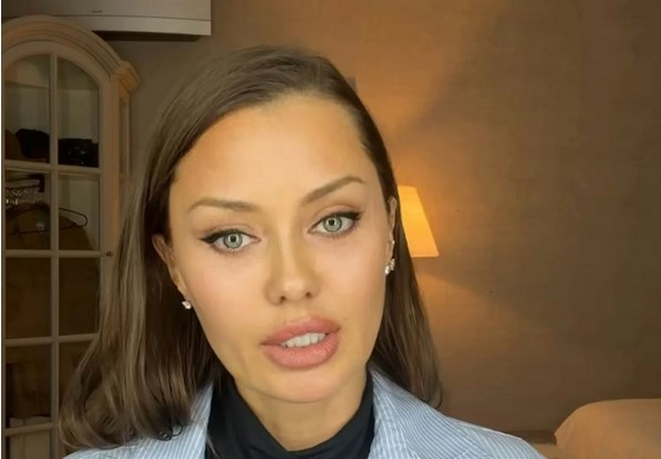 Виктория Боня живёт в Монако и во многом зависит от своей российской аудитории, а давление государства на социальные сети отрезает её от этого рынка.