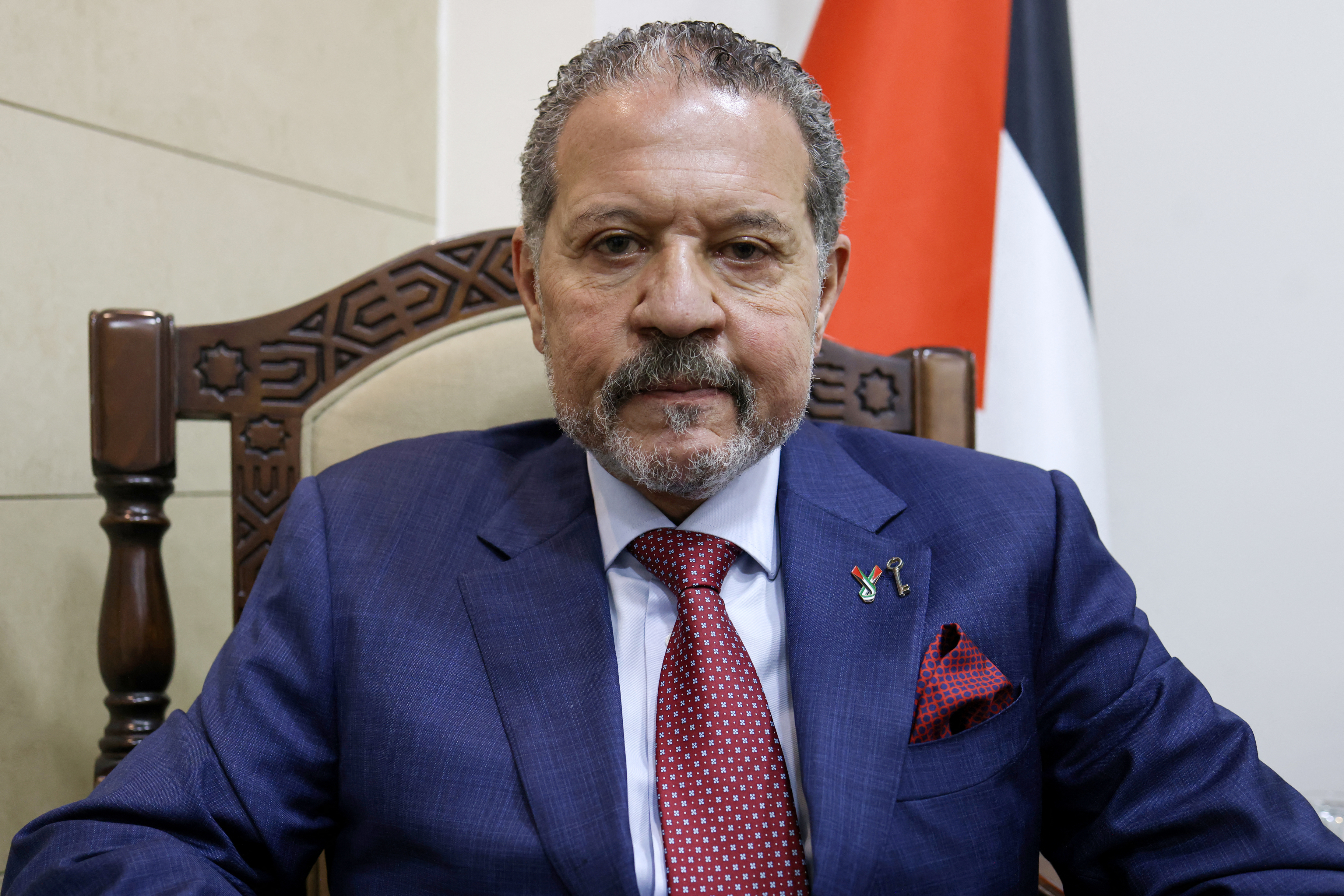 ياسر عباس (64 عاما) ابن الرئيس الفلسطيني محمود عباس (90 عاما).