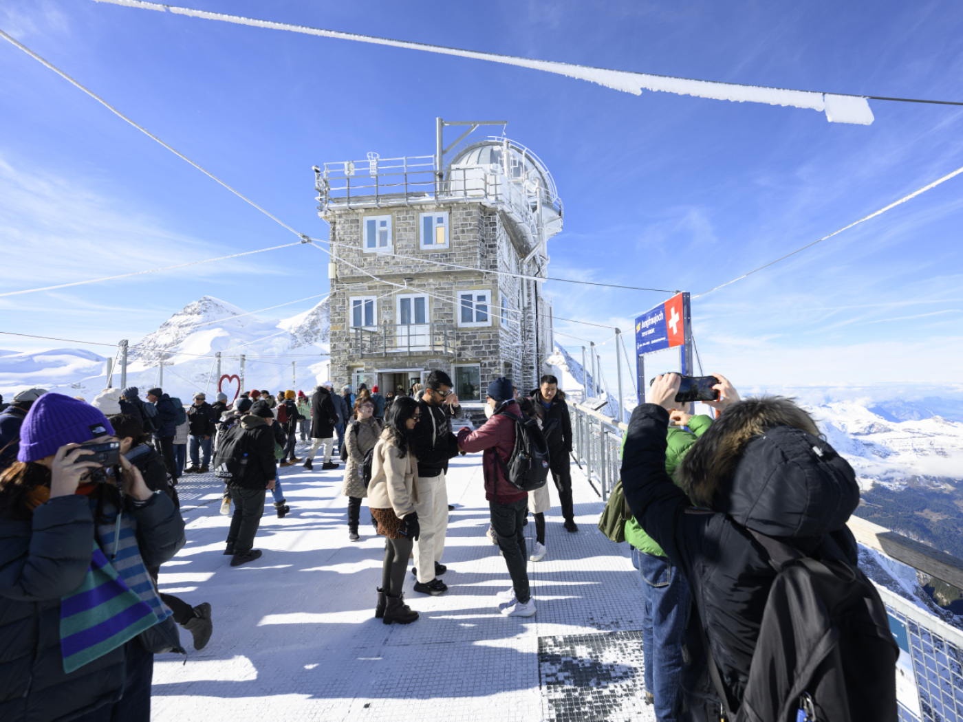 Tourism expected to fall this year due to the war