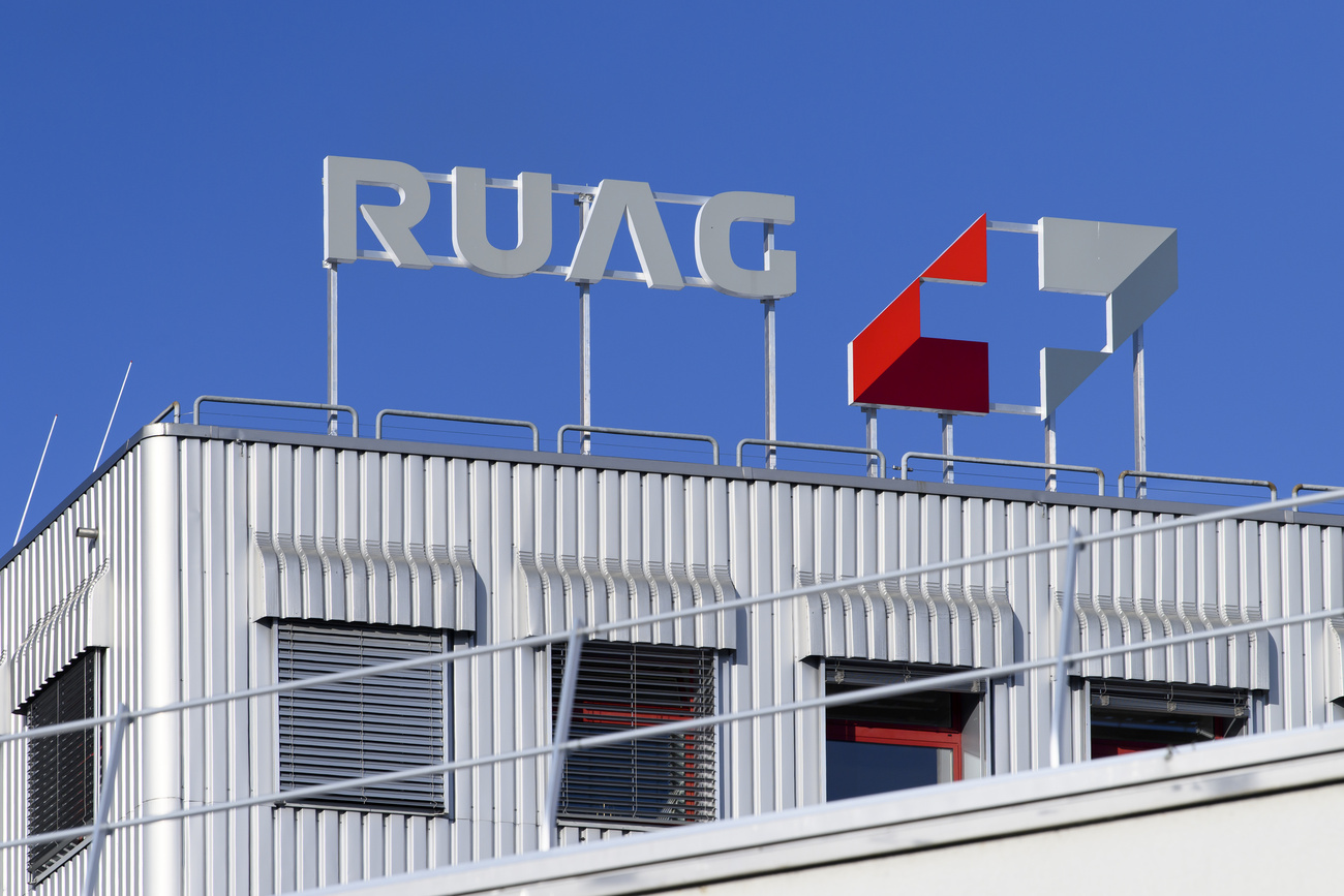 logo RUAG su un edificio