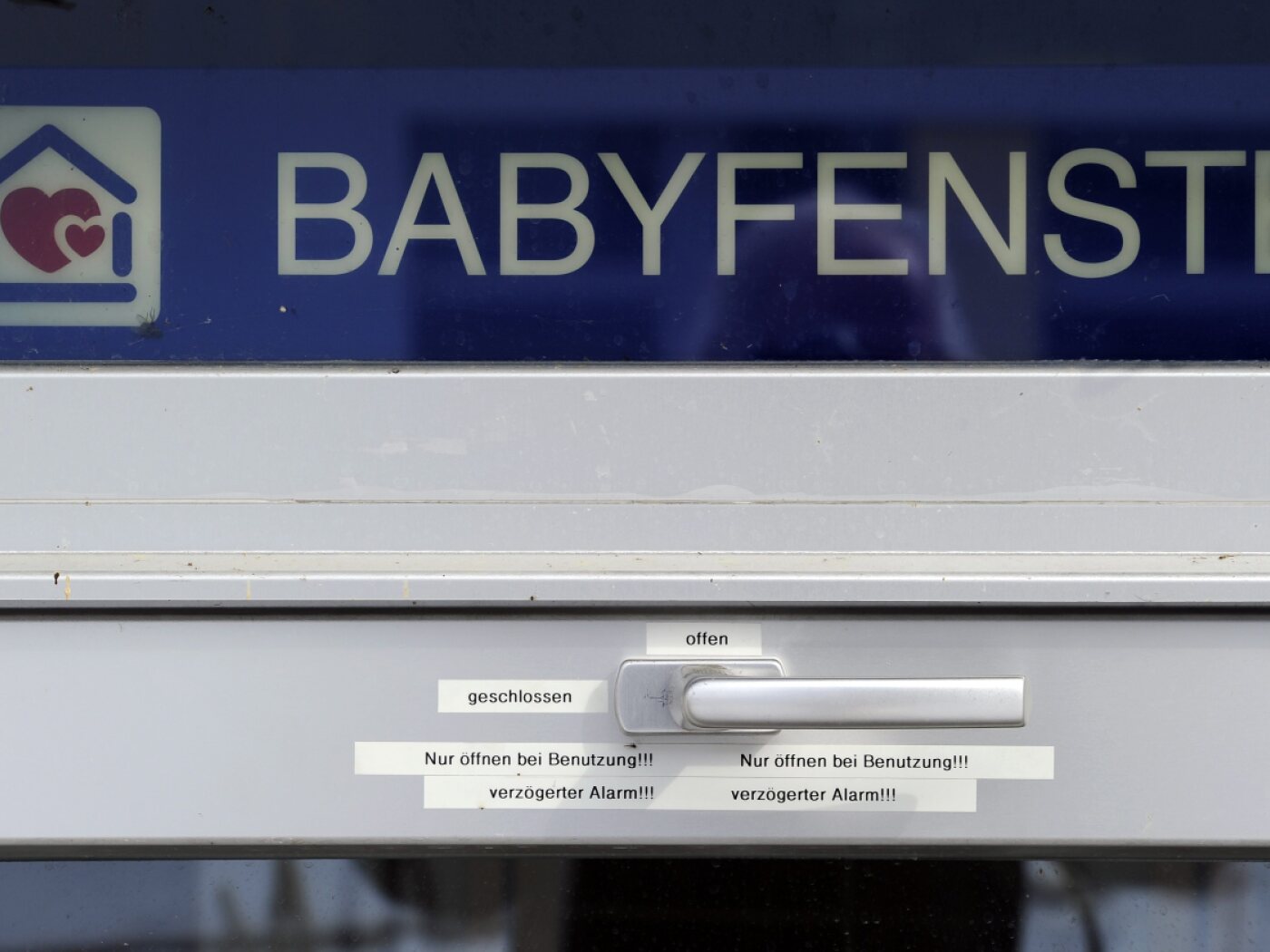 Baby hatch in Switzerland