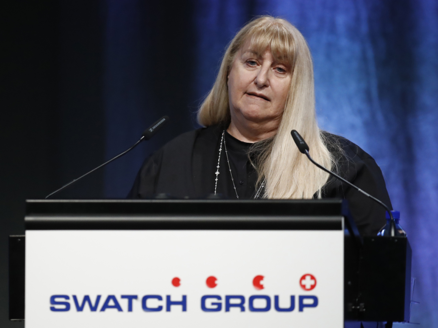 Swatch: scontro su governance, famiglia Hayek vince ancora