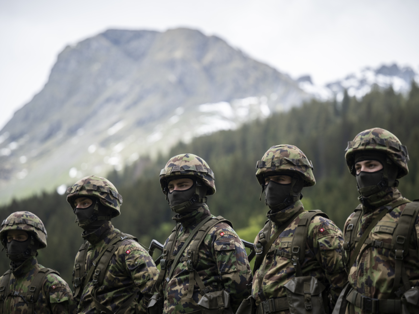 The global security situation worries the Swiss