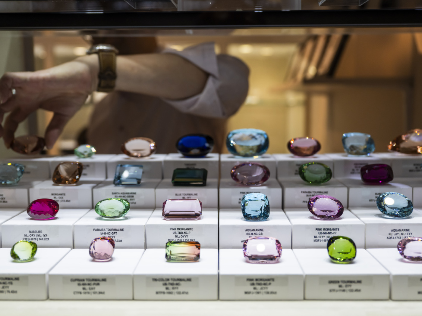 GemGenève attracts record numbers despite global uncertainty GemGenève attracts record numbers despite global uncertainty