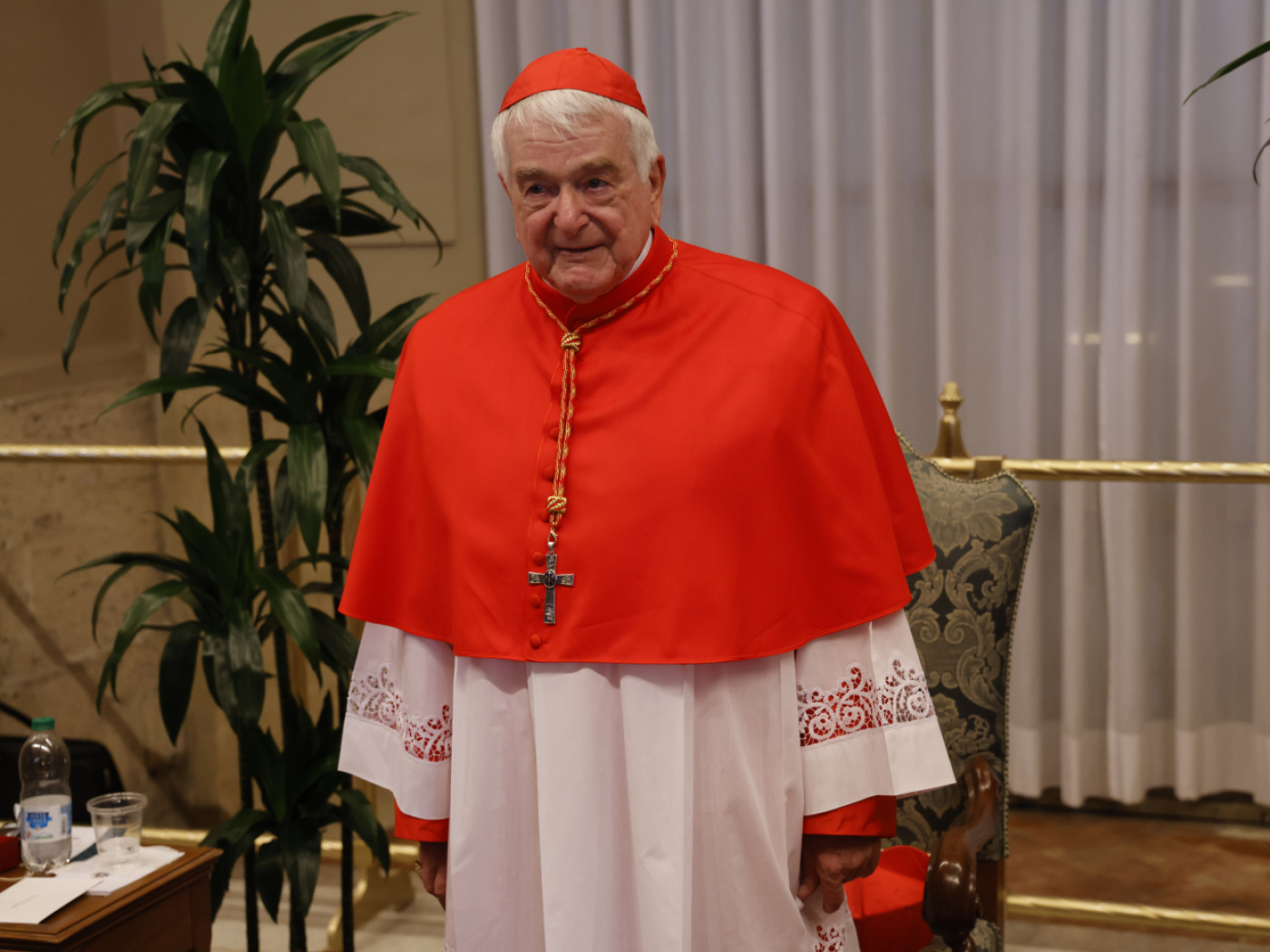 Swiss Cardinal Tscherrig dies in Rome