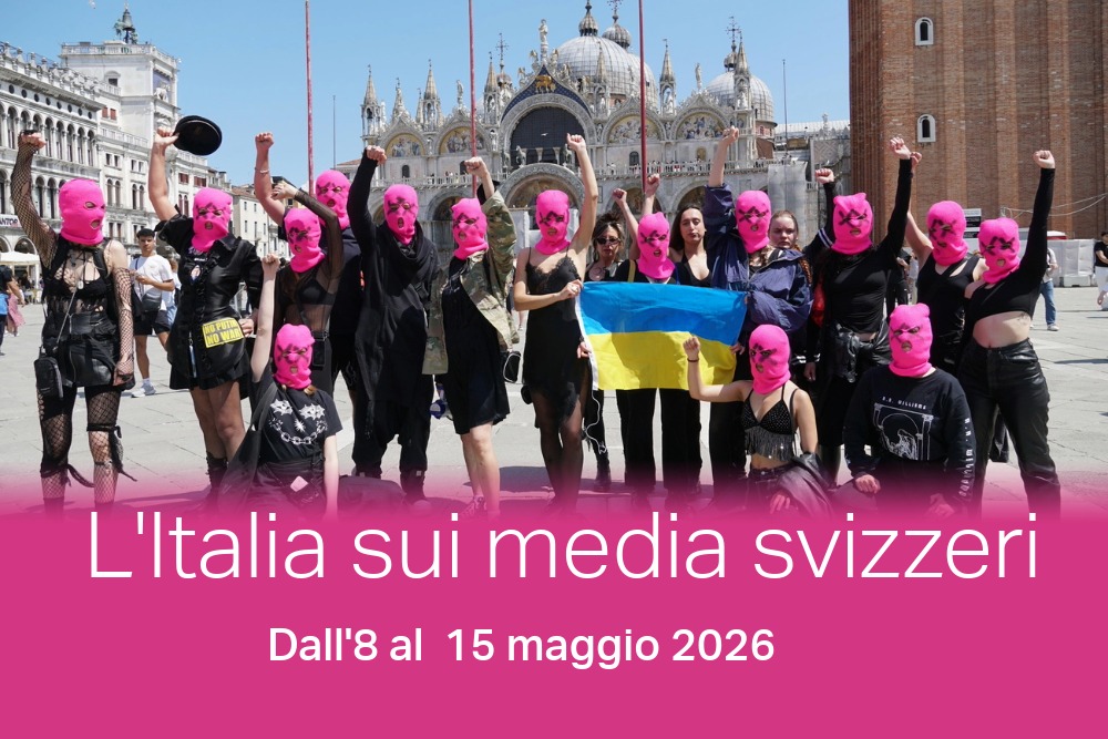 Pussy Riot in Piazza San Marco a Venezia.
