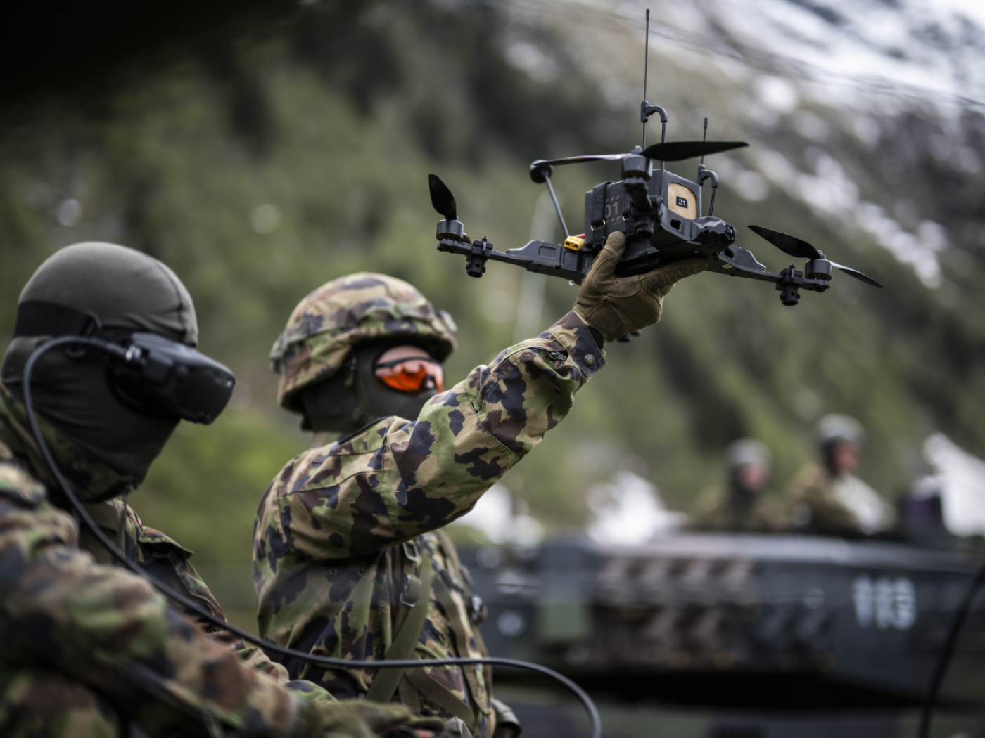 Federal Council reorients the armed forces towards defence