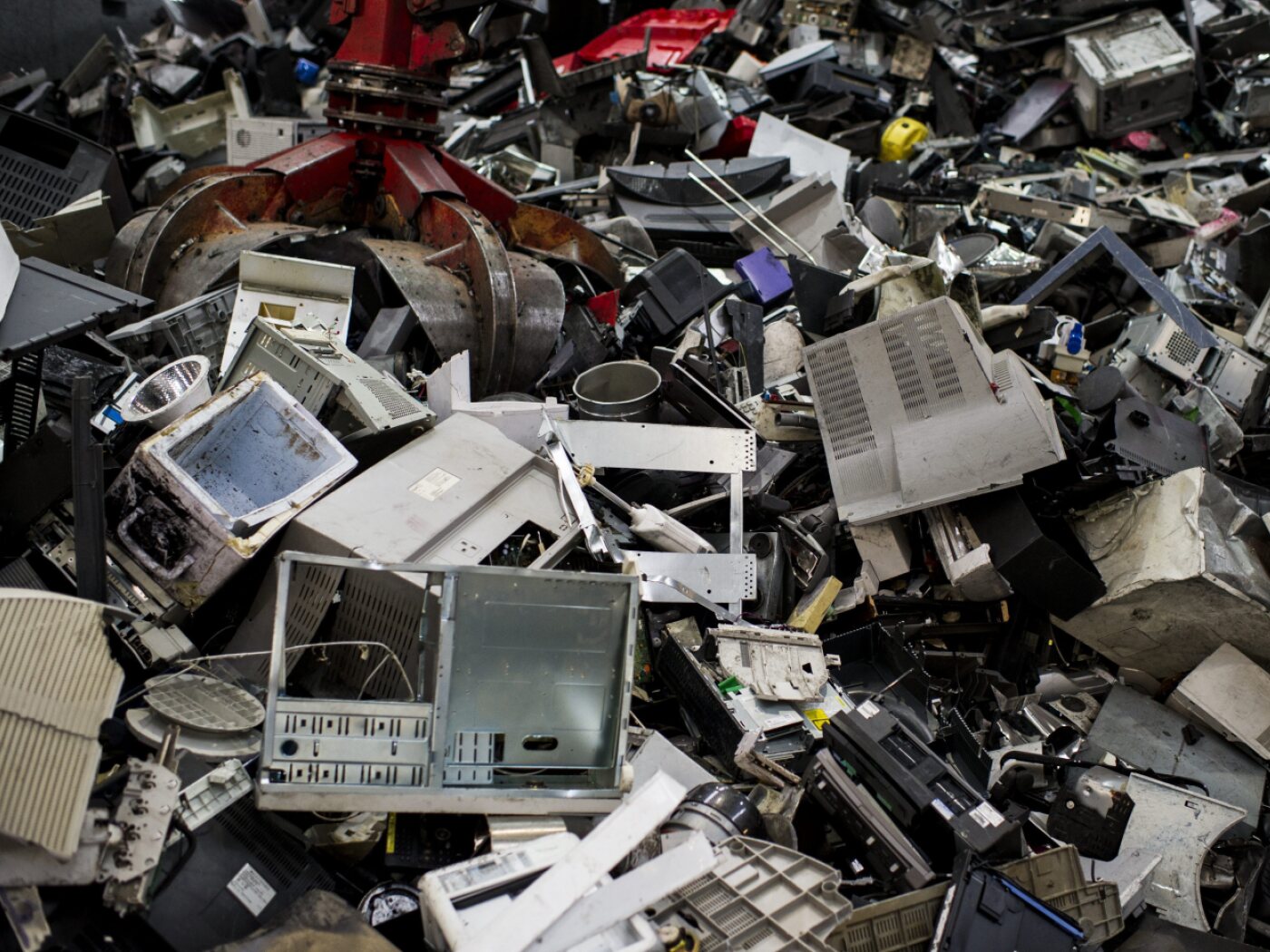 Over 140,000 tonnes of electrical and electronic equipment recycled