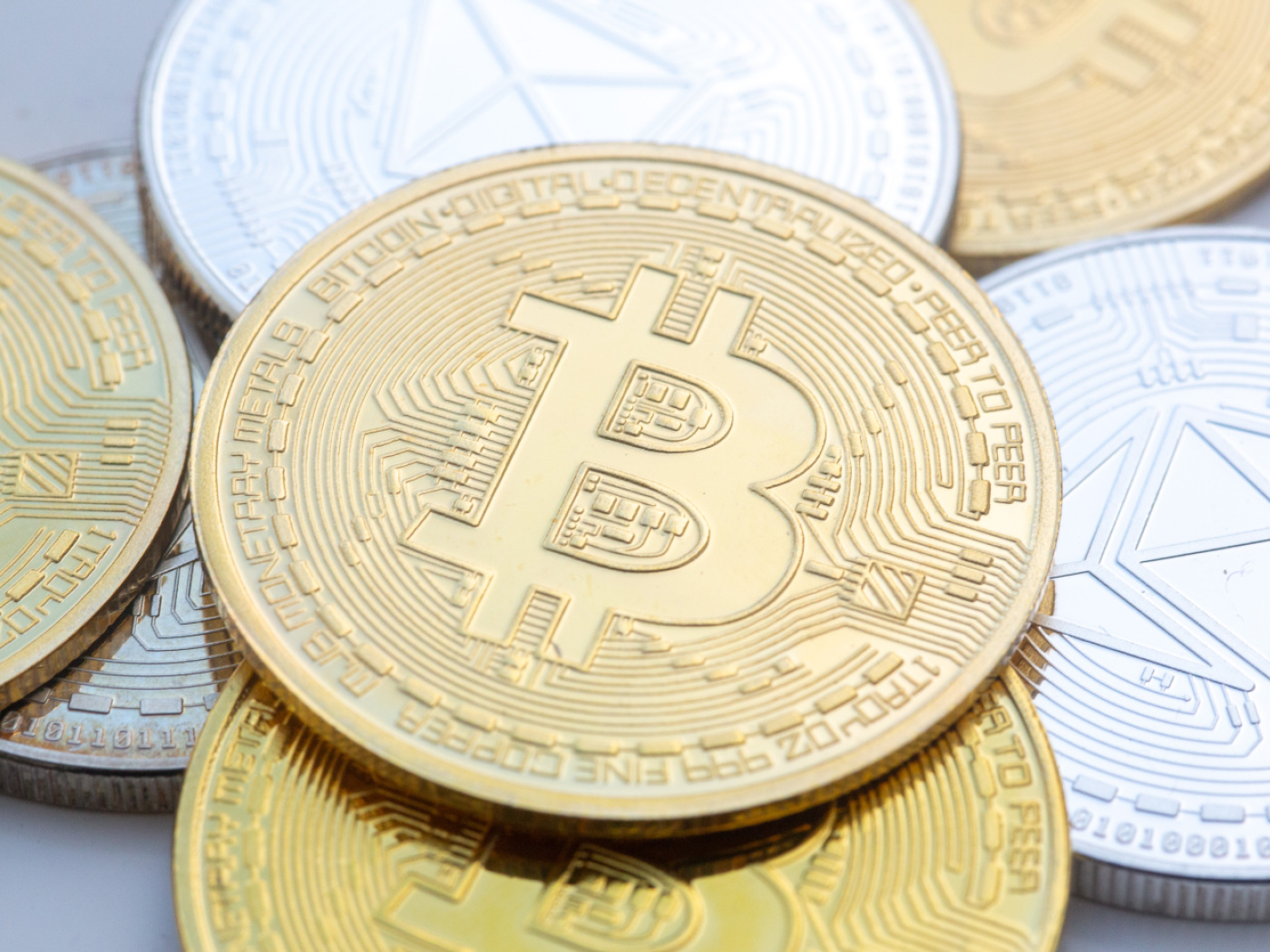 Almost a fifth of all Swiss people hold crypto assets