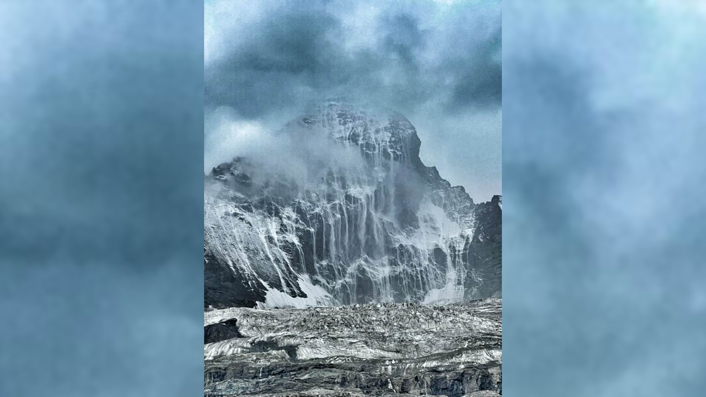 Cascate d'acqua dal cervino