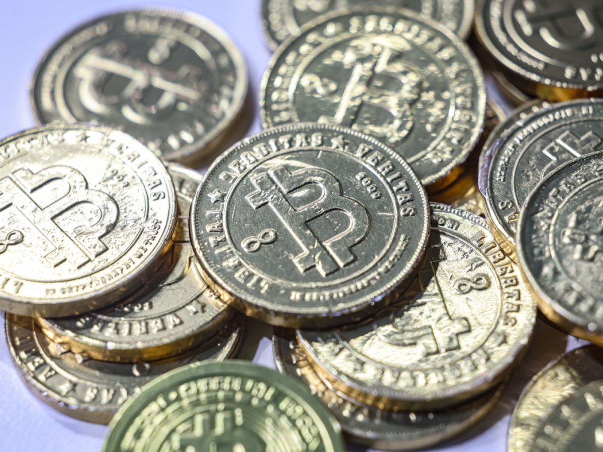 Swiss study: Bitcoin is a big carbon-emitter Swiss study: Bitcoin is a big carbon-emitter