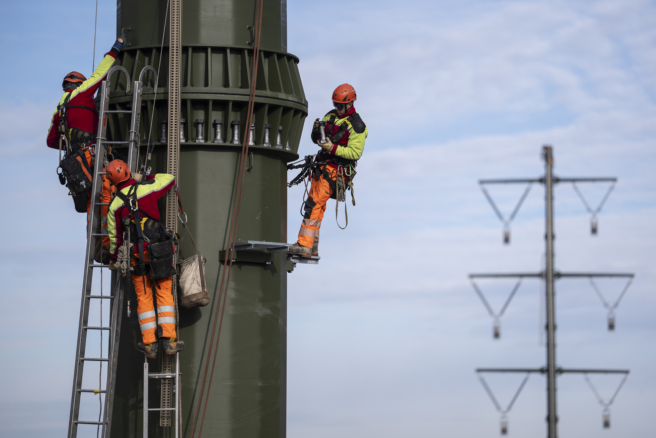 workers on tower