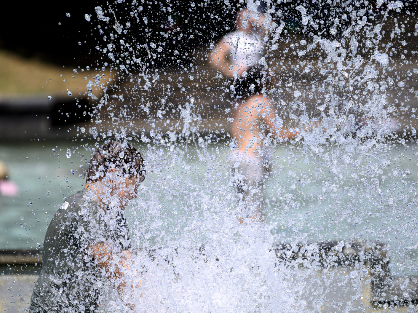 Authorities raise heatwave danger level in southern Switzerland