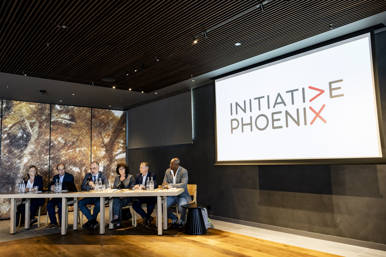 riunione in occasione della presentazione di initiative phoenix