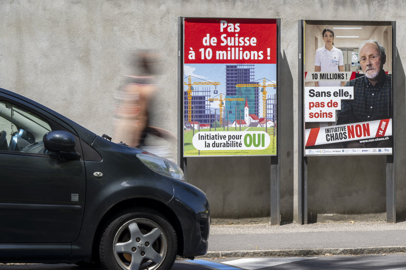 Manifesti durante la campagna di votazione