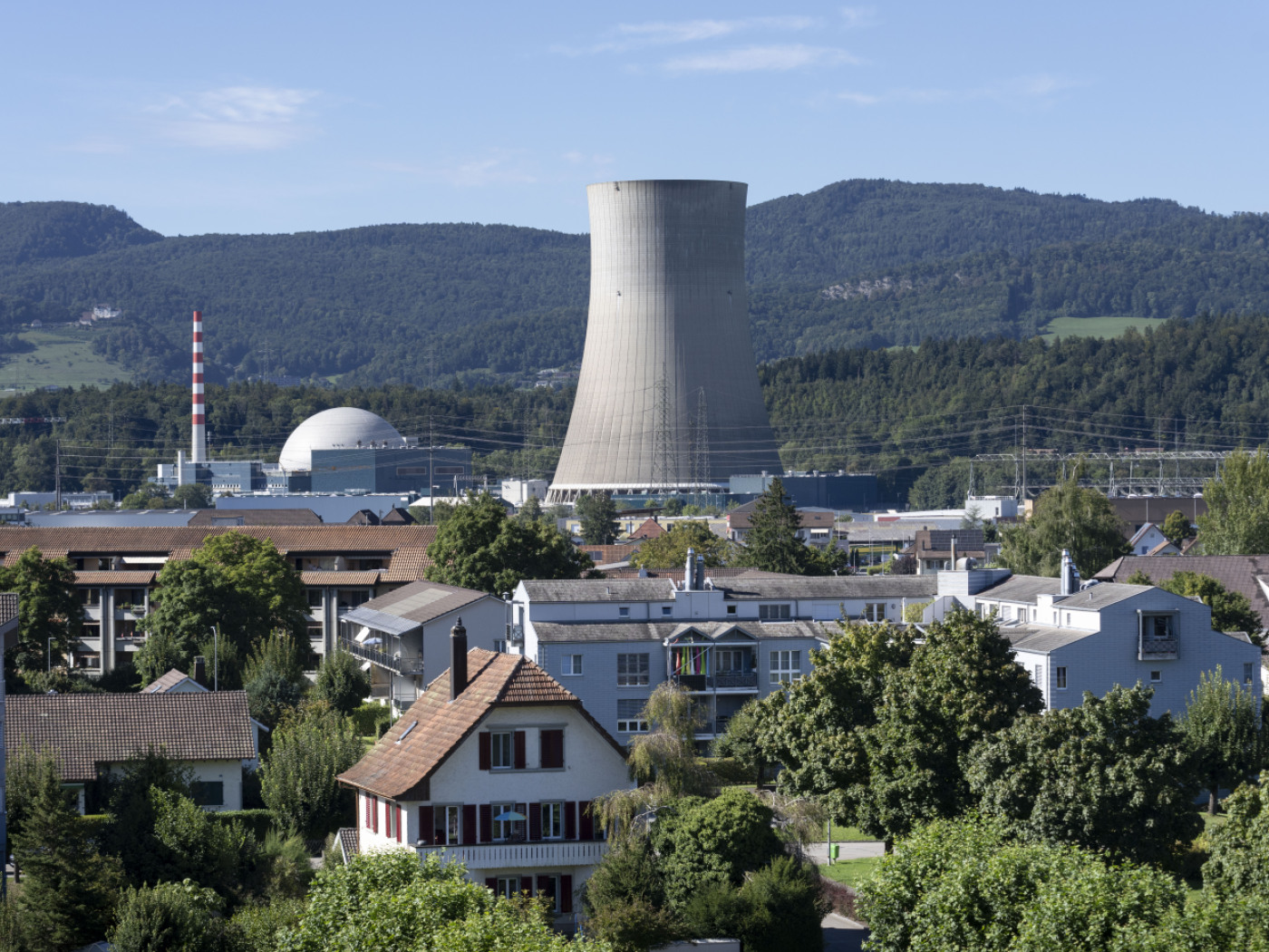 Parliament reopens the door to nuclear power