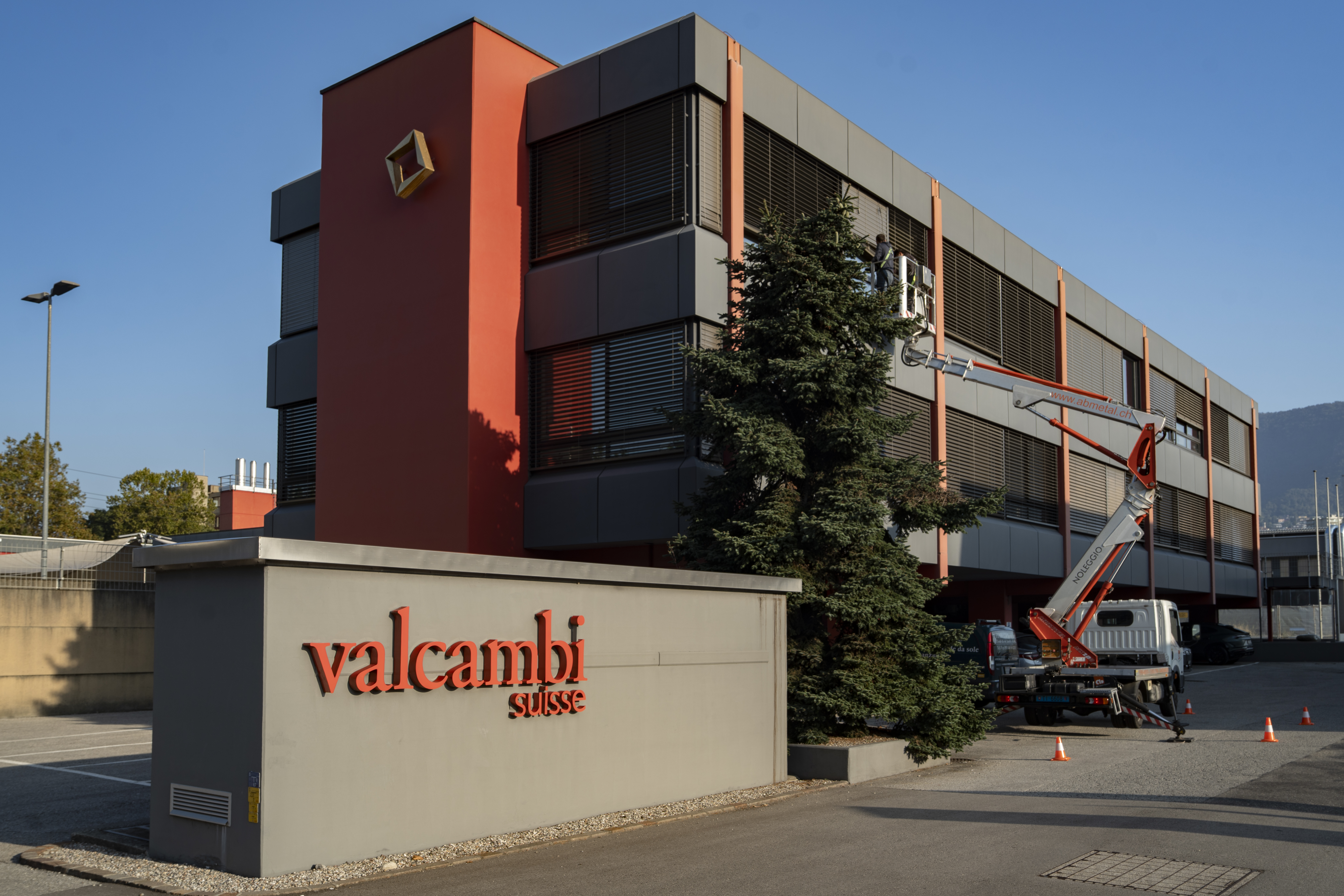 The Valcambi Building