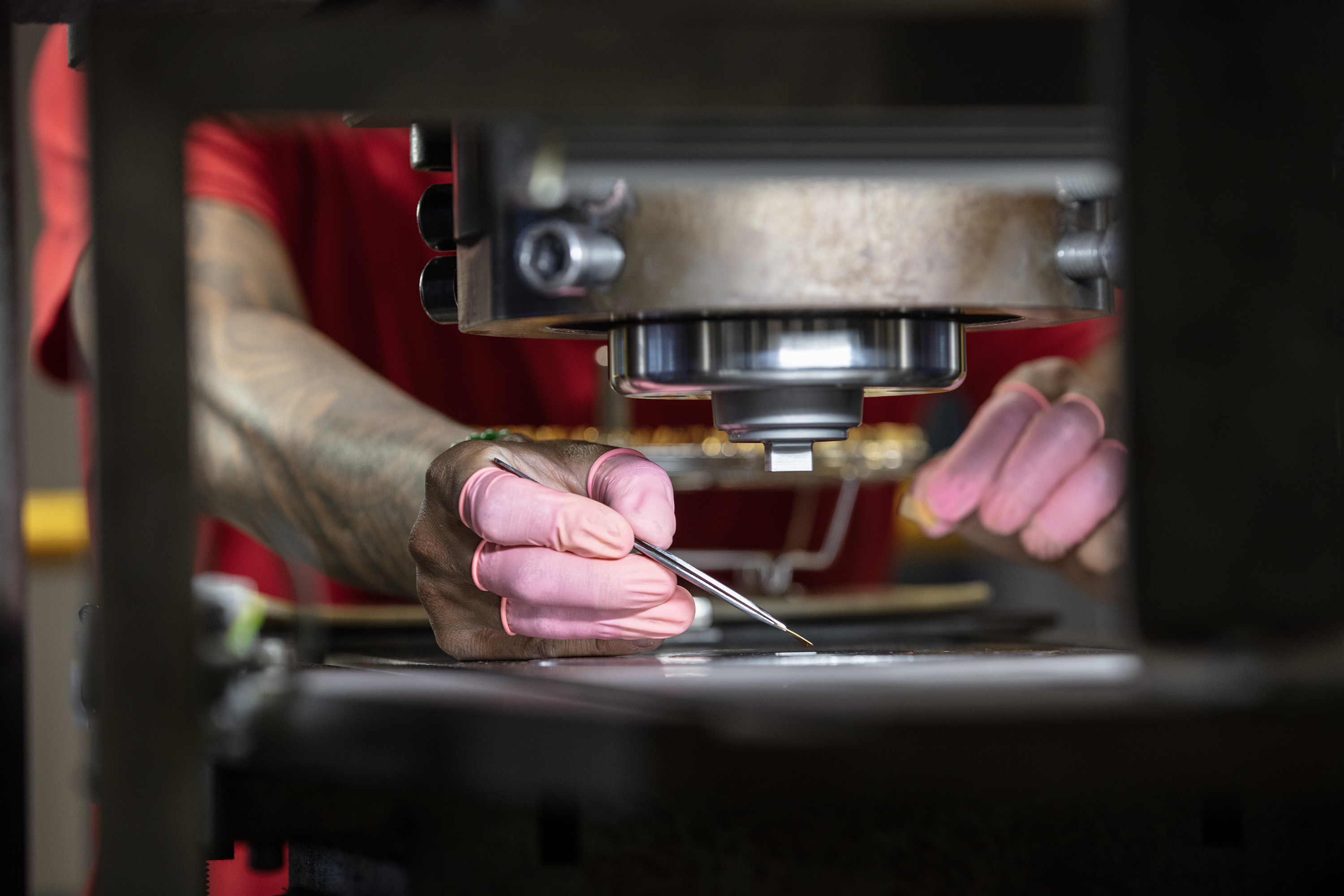 Placing ssmall bars precision