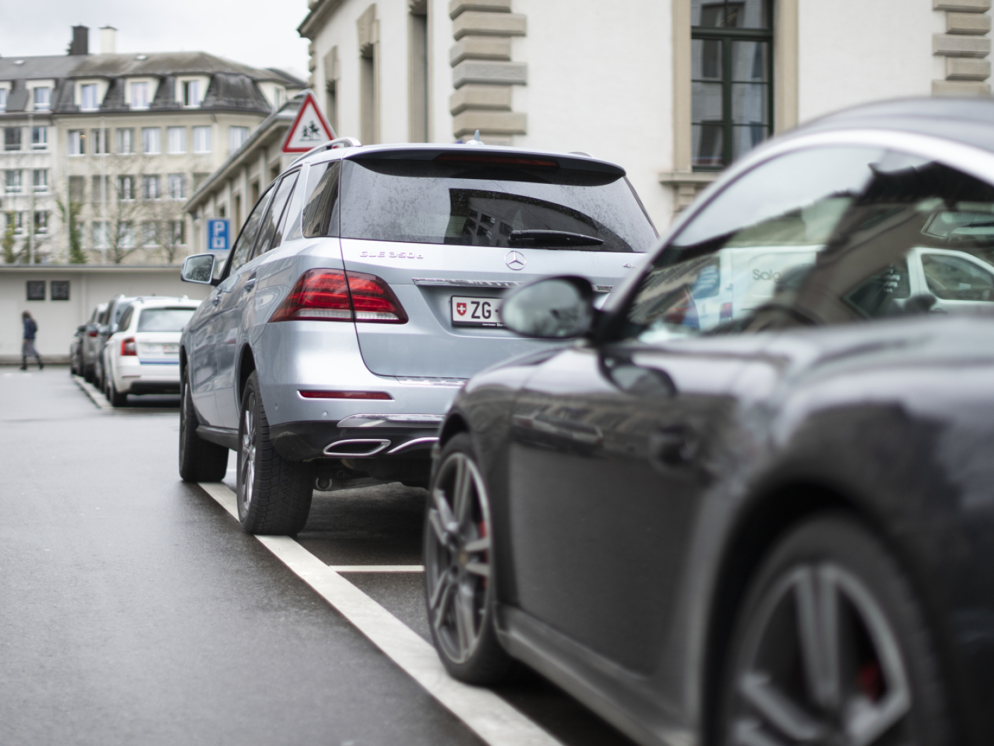 automobili posteggiate