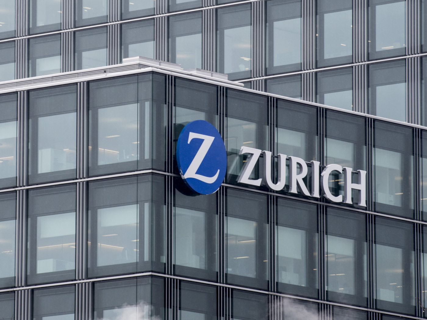 Zurich is allowed to buy the British insurer Beazley