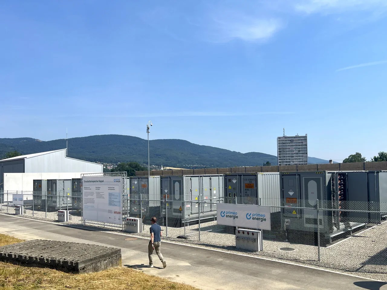 The era of large-scale batteries is dawning in Switzerland