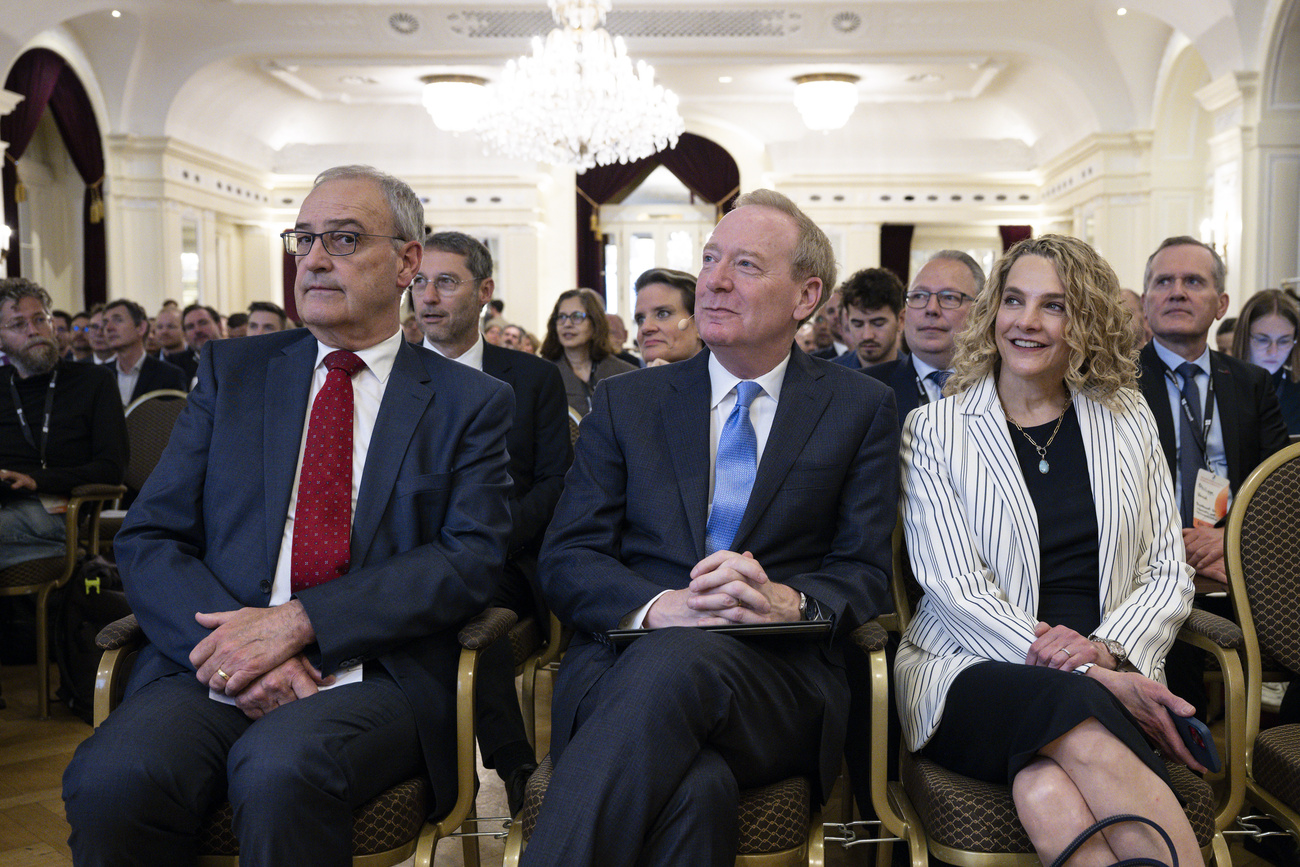Parmelin con i dirigenti di Microsoft