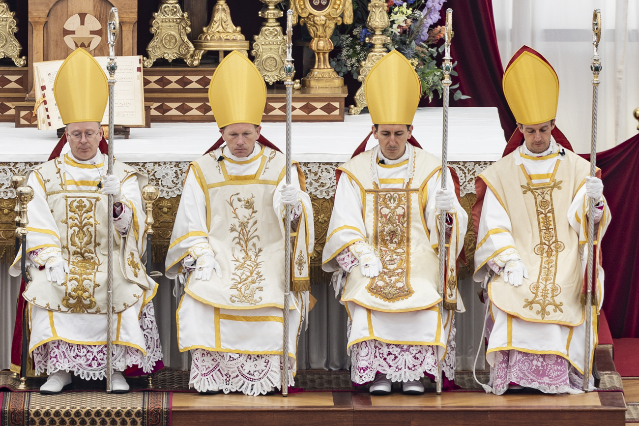 The Society of St Pius X, Écône, Lefebvre