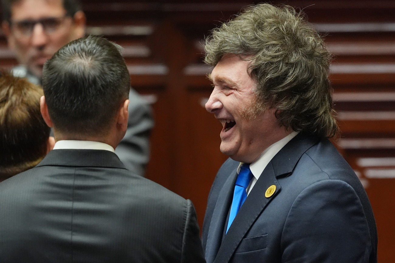 El presidente de Argentina, Javier Milei, reacciona durante la ceremonia de toma de posesión de Keiko Fujimori como presidenta de Perú, en Lima, Perú, el 28 de julio de 2026.