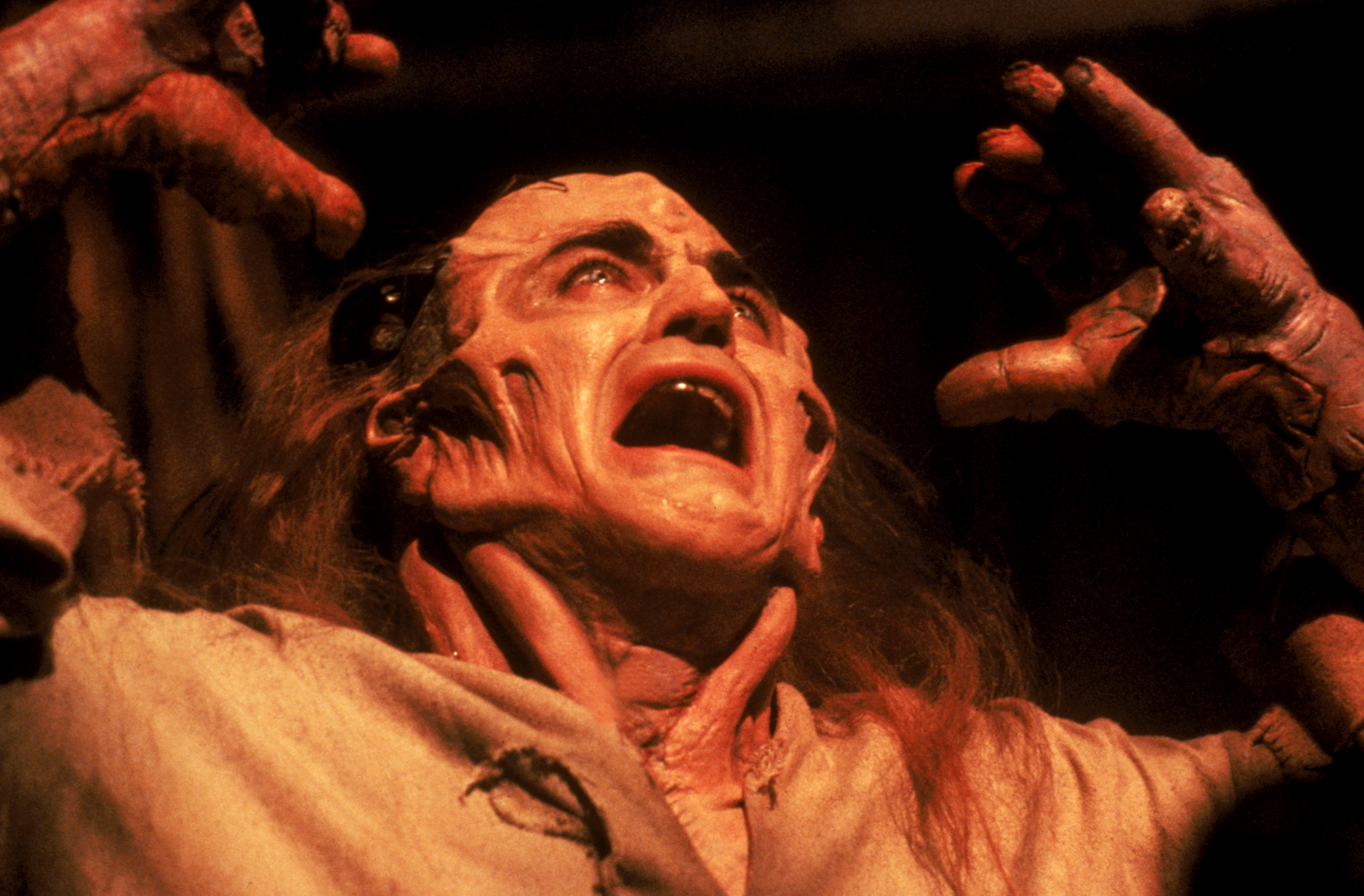 洛迦诺还将放映罗杰·科曼(Roger Corman)执导的《再闯魔域》(Frankenstein Unbound, 1990)，向这位享有盛名的B级片教父致敬。