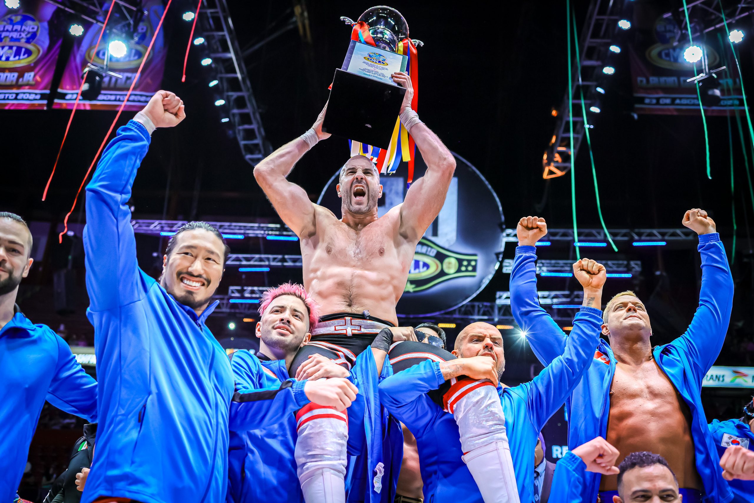 Taking Mexico by storm: Cesaro celebrates the CMLL Grand Prix 2024.