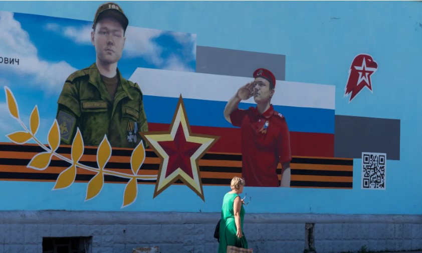 Многие крымчане говорят, то они «за мир», но под этой формулой скрывается надежда, что война как-то закончится сама собой, без особых потерь для России.