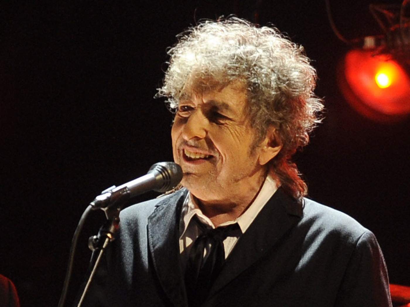 Bob Dylan is coming to the Hallenstadion in Zurich for a concert
