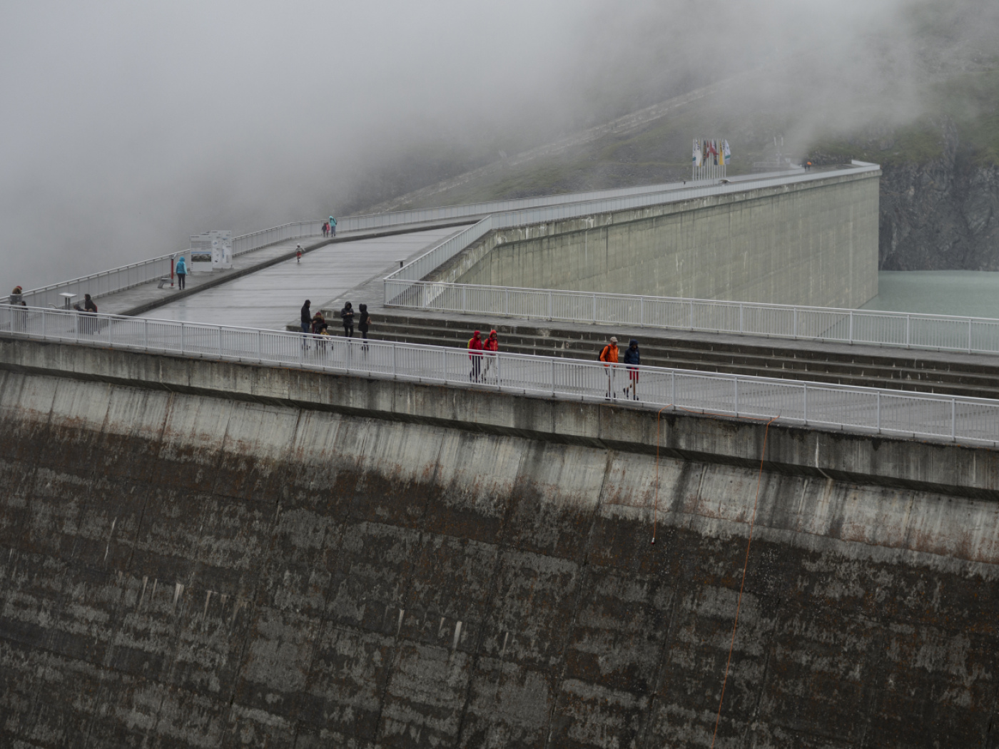 Swiss reservoirs, which are relatively low, must hope for a wet autumn