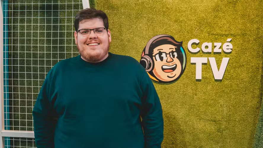 Casimiro está próximo de bater o recorde mundial de visualizações ao vivo no seu canal de YouTube.
