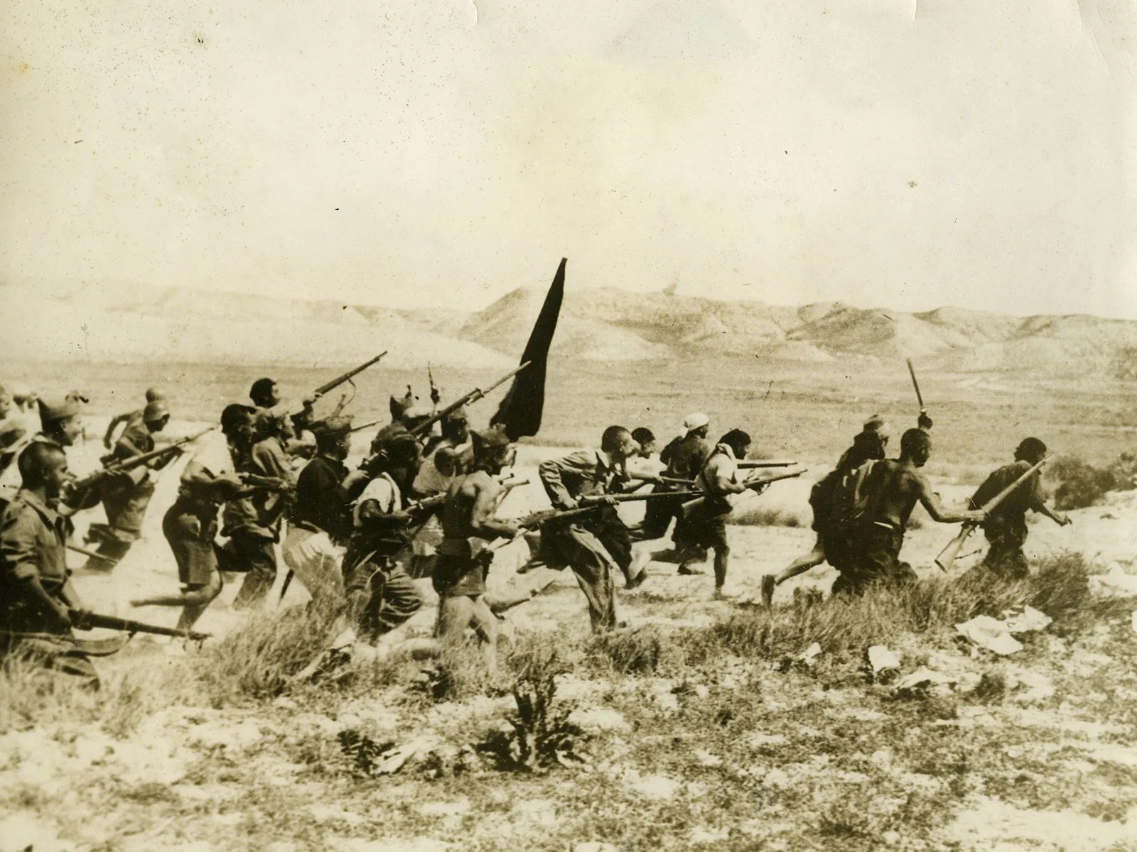 Charge d'infanterie durant la Guerre d'Espagne