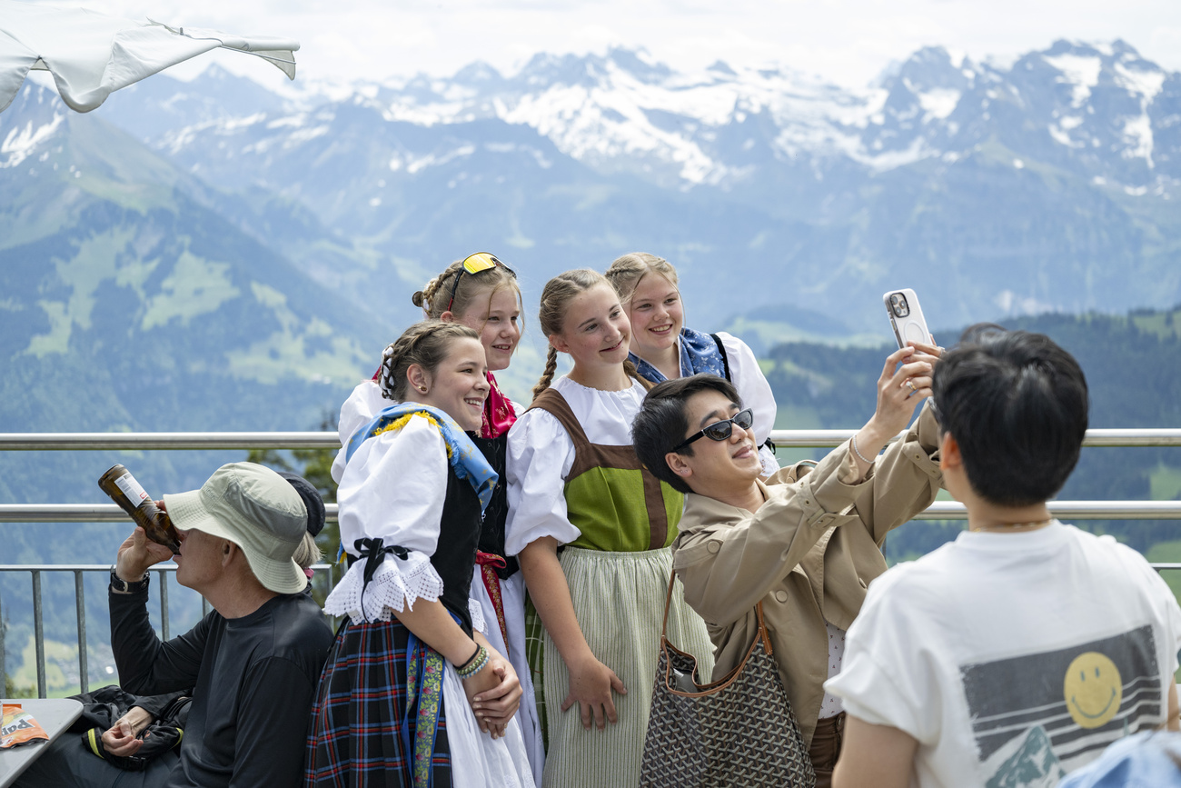 swissinfo.ch - swissinfo.ch - Swiss tourist etiquette campaign reaping results