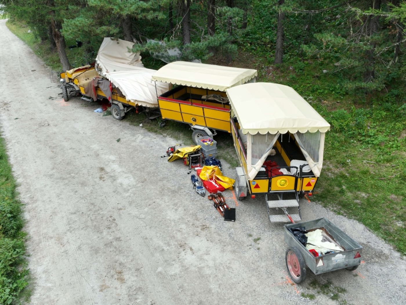 GR: one dead and twelve injured in a carriage accident