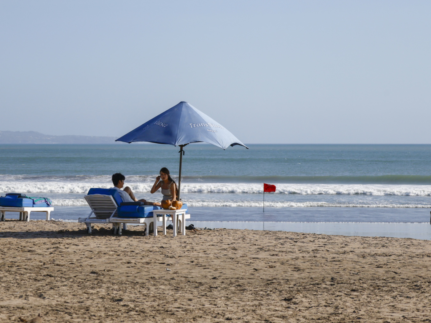 Swiss people are adapting their holiday plans to the summer heat