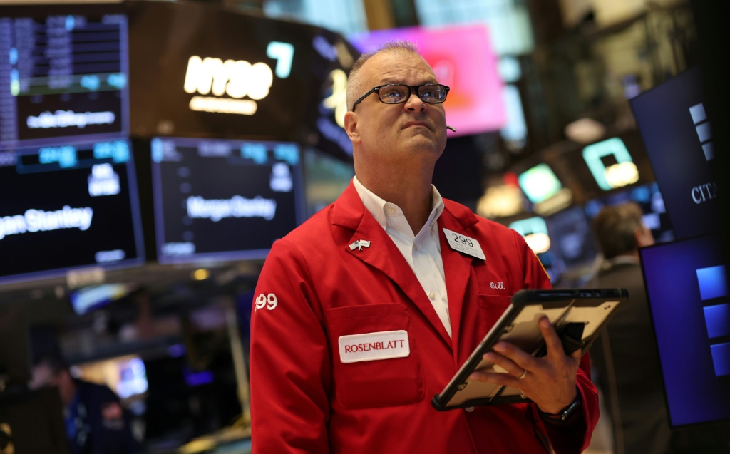 Wall Street abre al alza impulsado por el extraordinario desempeño de Nvidia