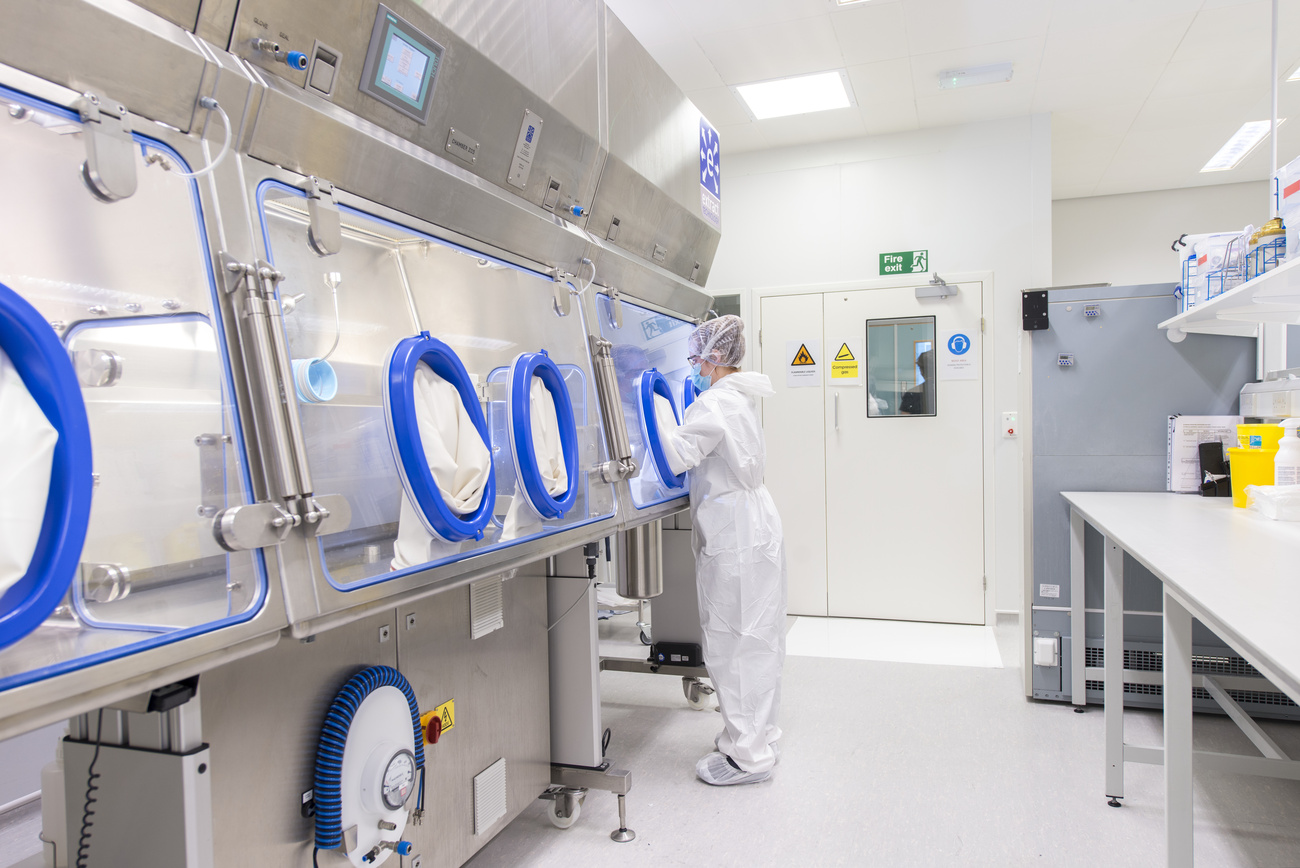 swissinfo.ch - Vittoria Vardanega - Why drugs are becoming more expensive to develop