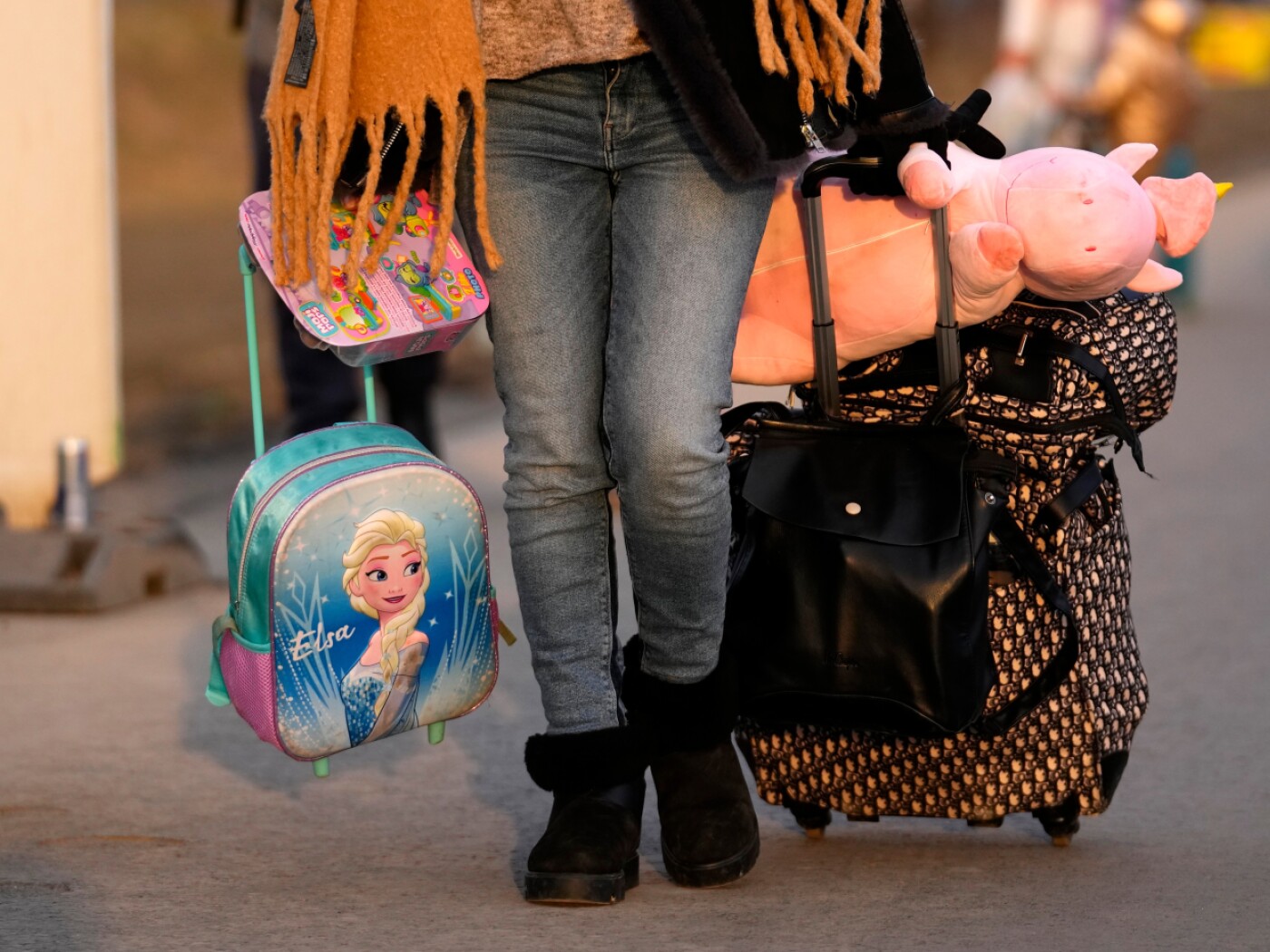 Asylum applications in Switzerland continue to fall in 2025