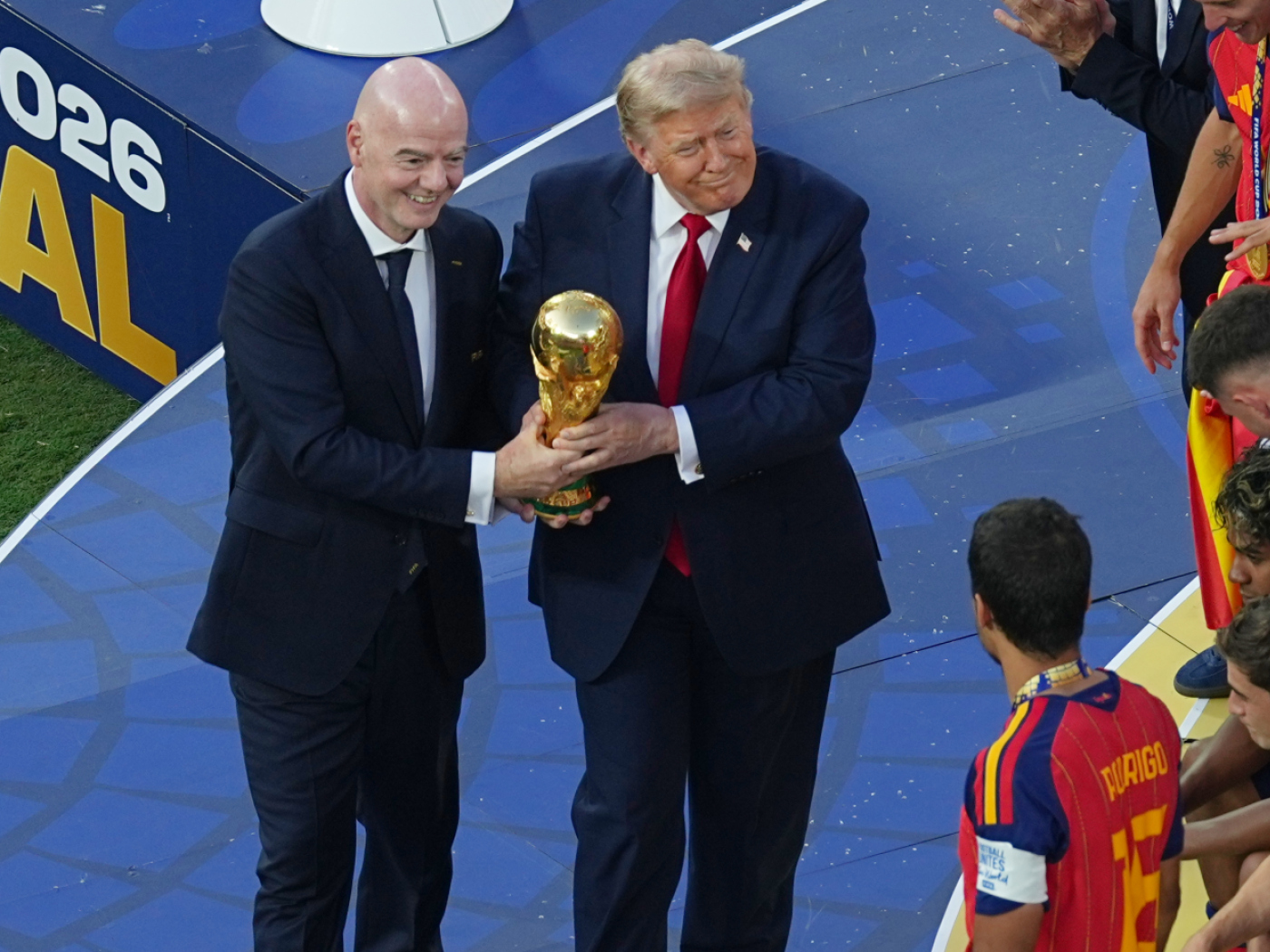 Trump backs Infantino: "He's fantastic"