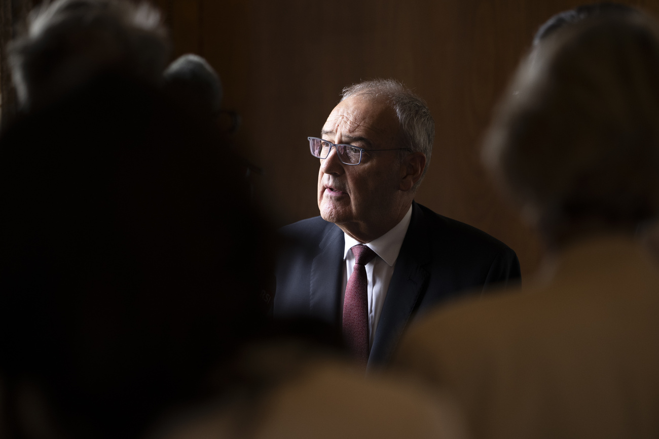 Scioccato dalla durata e dall'entità della siccità: il presidente della Confederazione Guy Parmelin.