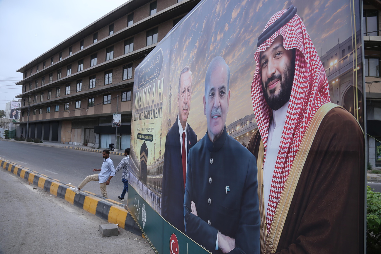 الهجرة والنزوح في الصحافة السويسرية