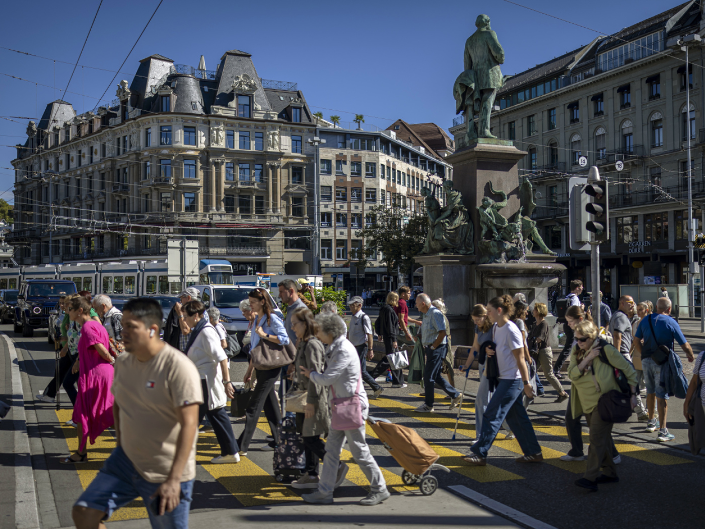 The number of people in work has risen in Switzerland
