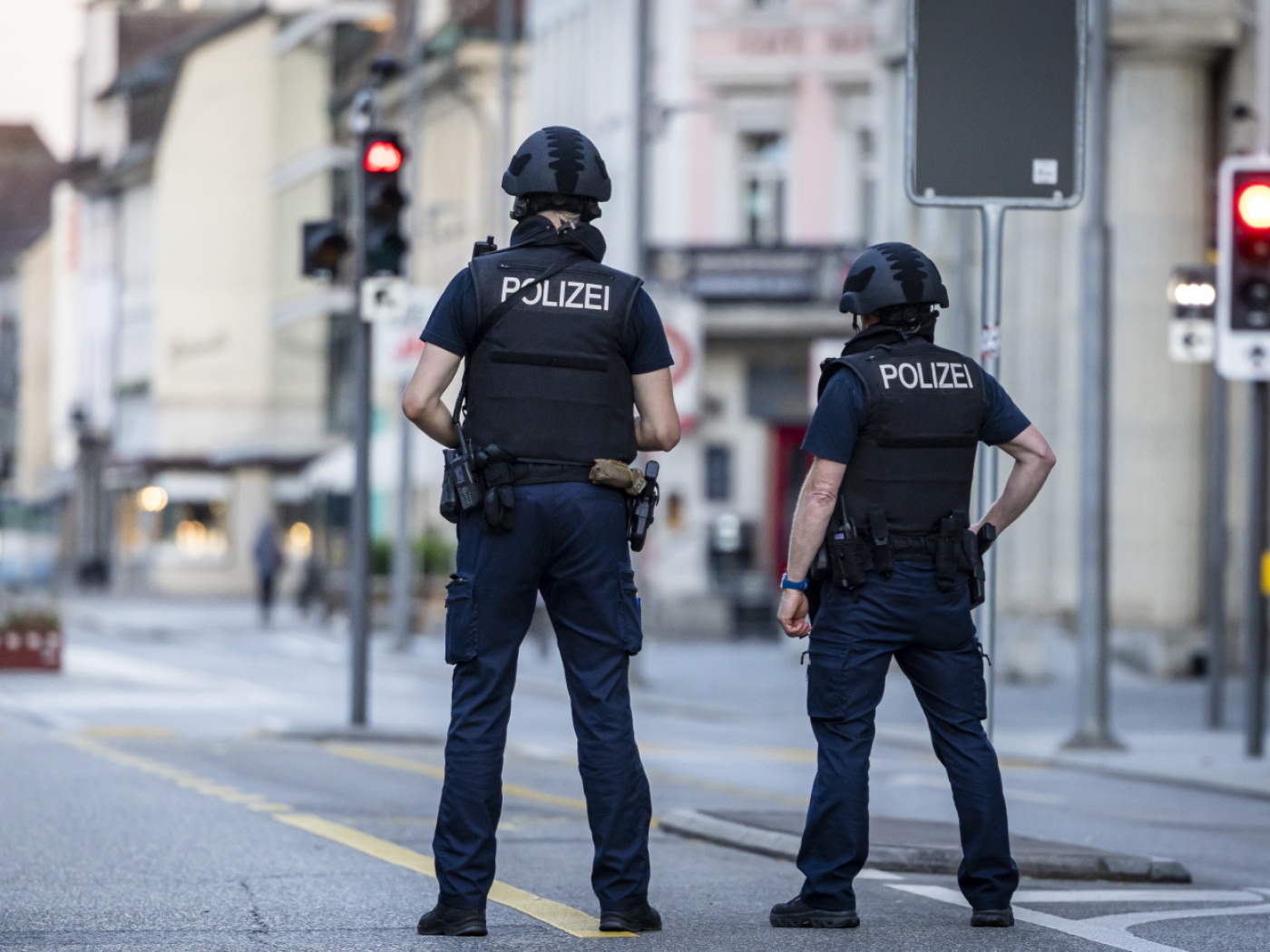 One person killed and five injured in a shooting at a party in Aarau