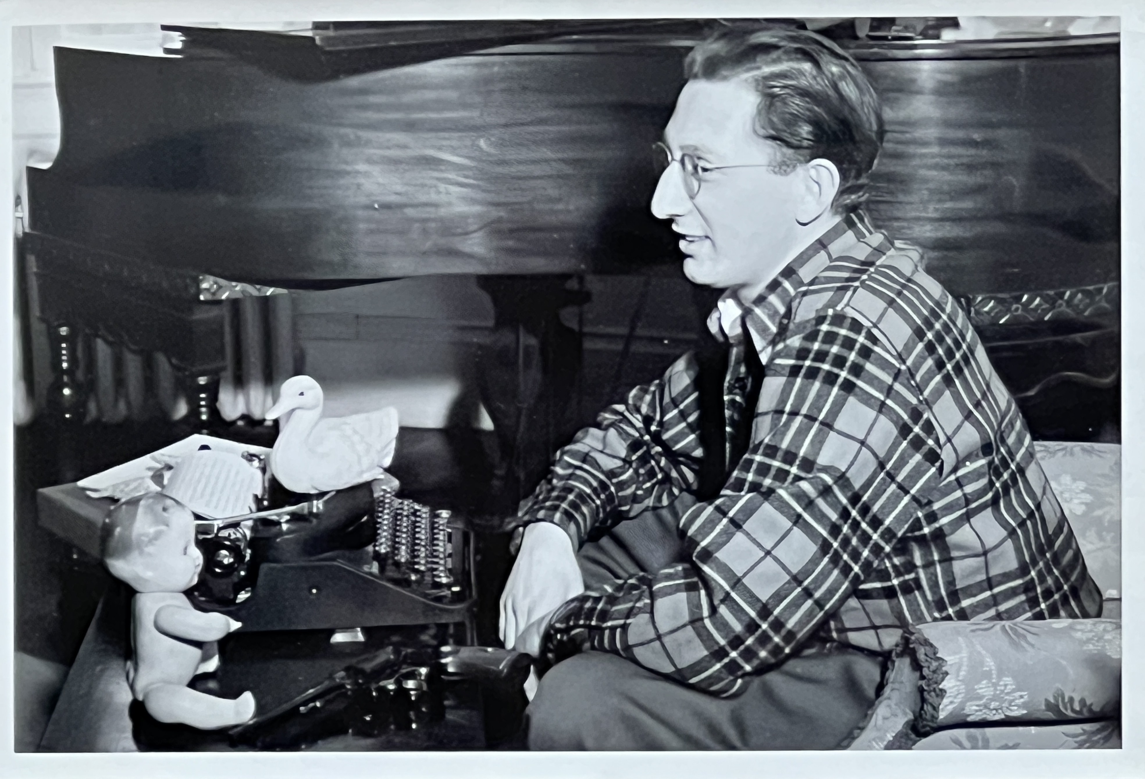 Film maker and scriptwriter Abraham Polonsky in a secene of "Dangerous Citizen", a documentary about his life and work.