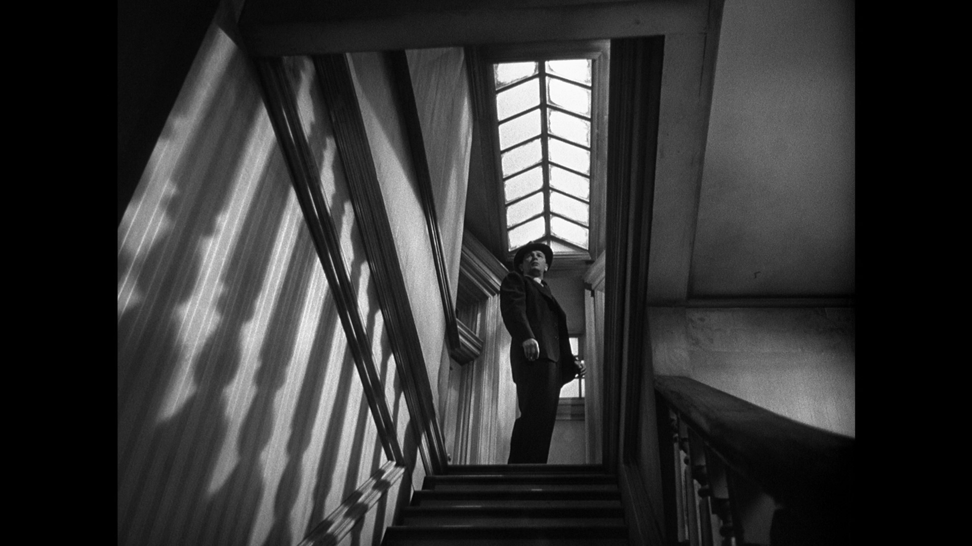 Scene of Abraham Polonsky’s "Force of Evil" (1948): finding rot at every level.